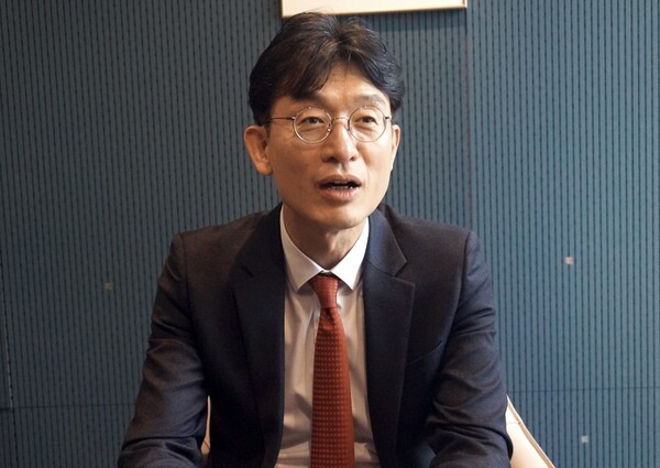 조완제 지점장이 EBN과 인터뷰를 하고 있다. [사진=EBN]