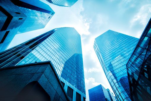 ▶ 내년부터 대규모 코스피 상장사는 거래소에 제출하는 공시 중 중요 정보에 대해 국문공시 제출 후 3일 내에 영문공시도 함께 제출해야 하도록 의무화된다.ⓒEBN 자료사진