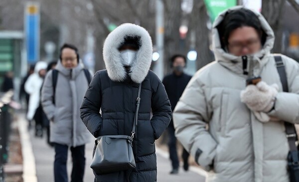 광주·전남 지역에서 기온이 크게 떨어지면서 올가을 첫 한파특보가 발효될 전망이다. [제공=연합]