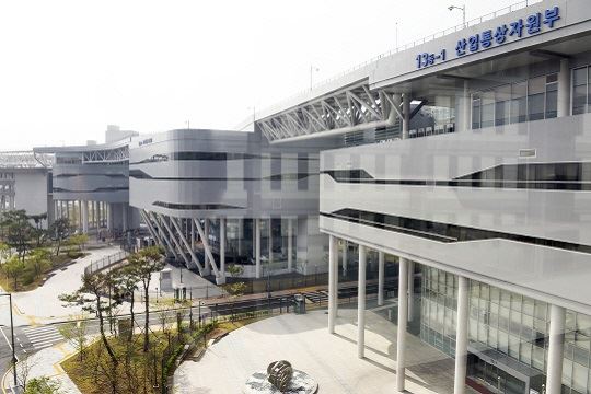 산업통상자원부 전경.