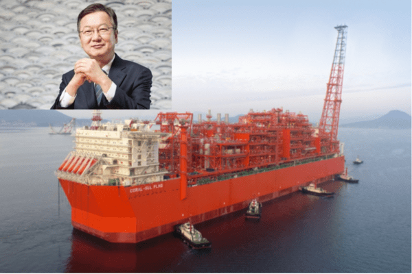 최성안 삼성중공업 부회장과 코랄술 FLNG 1호기 모습. [제공=삼성중공업]
