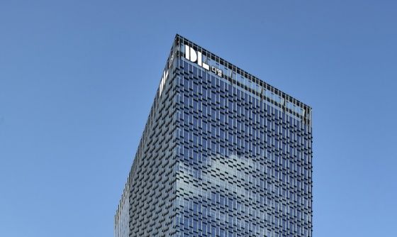 ▶ DL 사옥 D타워 돈의문.ⓒDL이앤씨