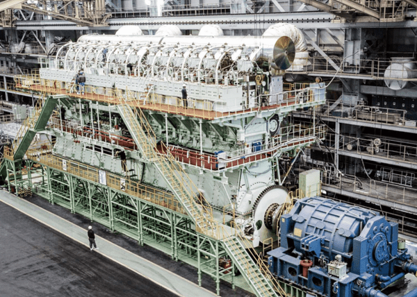 한화엔진의 선박용 대형엔진. [제공=한화엔진]