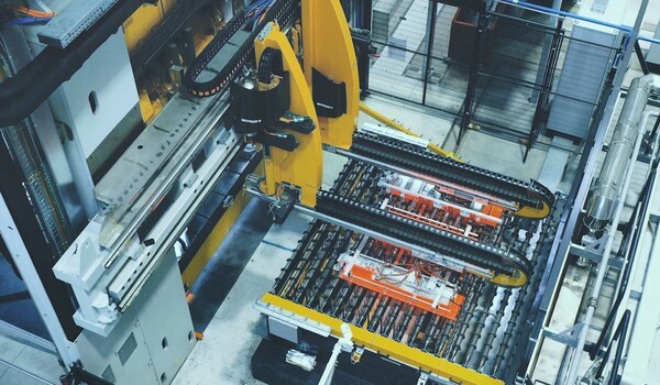 핫 스탬핑 공정 [제공=현대제철]