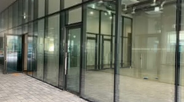 기사와 무관, 서울 강서구에 위치한 한 지식산업센터 실내 모습, 공실률이 50%에 달한다.@EBN