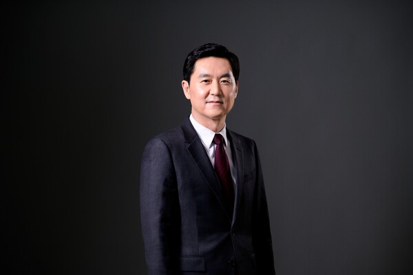 DX부문 최고기술책임자(CTO) 겸 삼성리서치 연구소장 전경훈 사장. [제공=삼성전자]