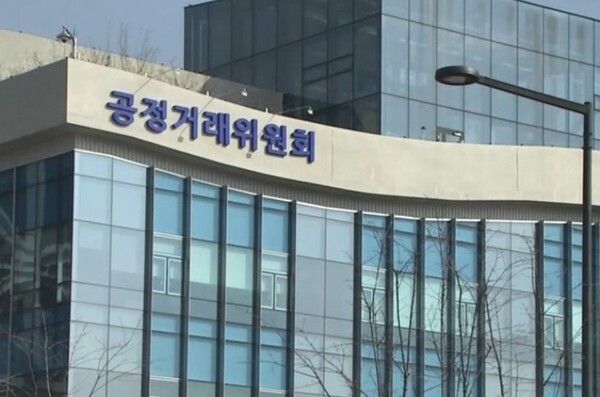 공정거래위원회가 가맹본부가 점주들에게 물품 대금을 카드가 아닌 현금으로 결제하도록 강요하거나 유도하지 못하도록 관련 규정을 개정했다. [제공=연합]