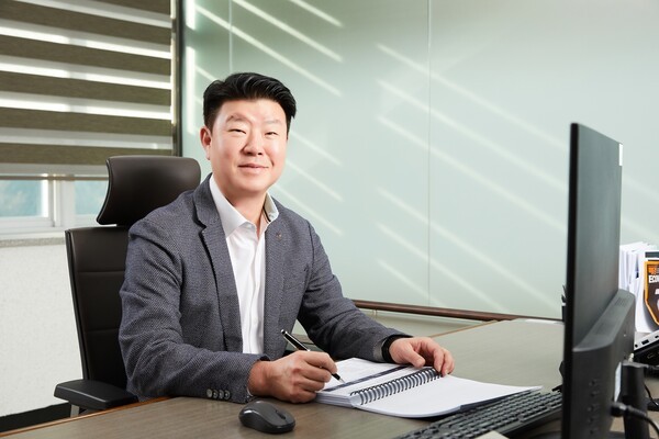 이현식 아주스틸 대표이사 사장 [출처=동국홀딩스]