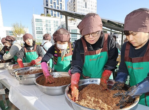 간장·된장·고추장·청국장 등 장류 제조업 4개 업종이 '생계형 적합업종'으로 재지정됐다. [제공=연합]