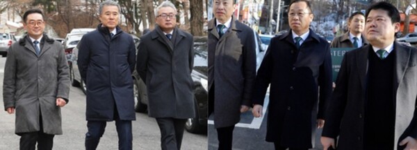 각 사 수장이 성남 '은행주공' 재건축 현장을 방문했다, (왼쪽 첫번째)이정환 두산건설 사장·(왼쪽 다섯번째)정희민 포스코이앤씨 사장.[출처=두산건설·포스코이앤씨]