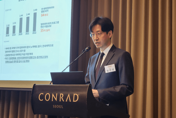 노을 임찬양 대표가 12일 서울 여의도 콘래드 호텔에서 열린 '노을 기업가치 제고 계획 발표' 기자간담회에서 회사의 기업 가치에 대해 설명하고 있는 모습이다. [출처=EBN]