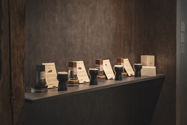 신세계면세점이 고급 라이프스타일 브랜드 이스턴에디션과 업무협약을 맺었다. [출처=신세계면세점]