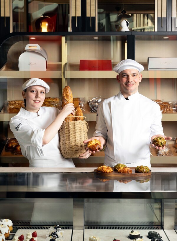 페어몬트 서울이 호텔 개관 4주년을 맞아 특급호텔 수제 빵을 천원에 즐기며 나눔에 동참할 수 있는 ‘천원의 행복 캠페인’을 펼친다. [출처=페어몬트 서울]