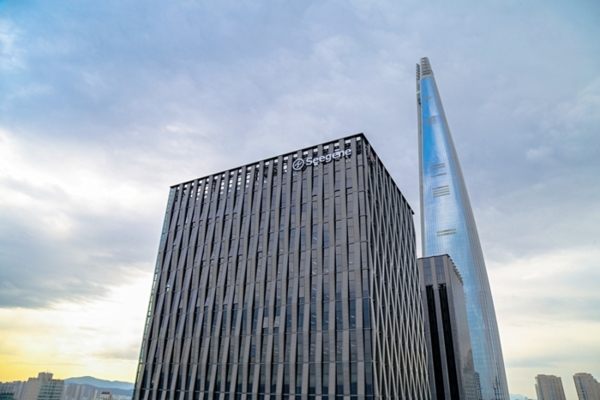 ▶ 씨젠 사옥 전경 [출처=CJ올리브네트웍스]