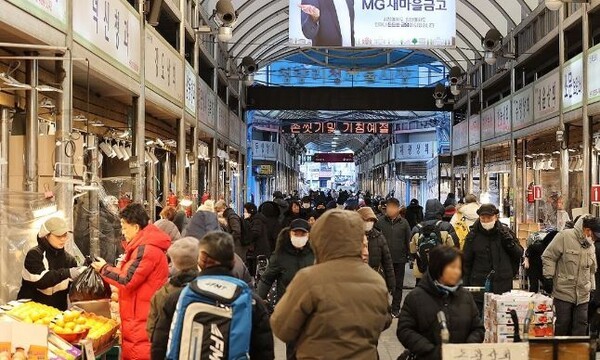 전통시장 모습. [출처=연합]