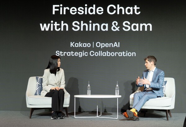 정신아 카카오 대표이사(좌)와 샘 올트먼 오픈AI CEO [출처= 카카오]