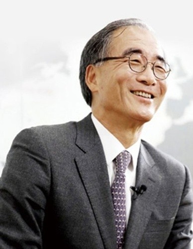 김동녕 한세그룹 회장이 그룹 지주사 한세예스24홀딩스로부터 지난해 5억8654만원의 보수를 수령했다. [출처=한세그룹]