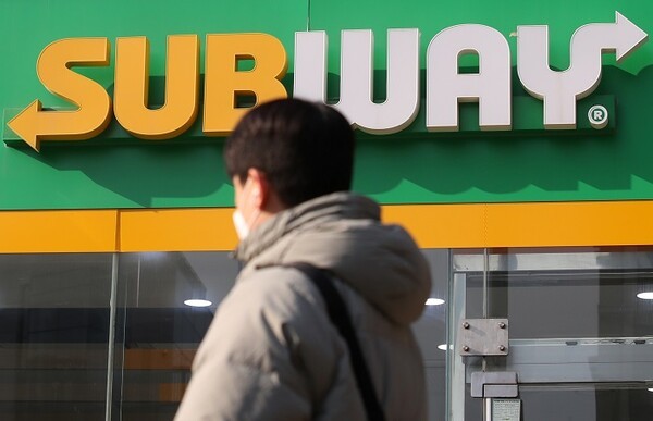 써브웨이가 가격 인상을 결정했다. [출처=연합뉴스]