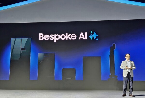 문종승 삼성전자 부사장이 지난 28일 진행된 2025년형 AI 비스포크 출시 행사에서 발표하고 있다. [출처=진운용 기자]