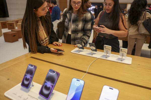 애플 '관세 직격탄'.[출처=연합]