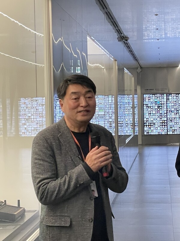 김성철 넷마블문화재단 대표가 8일 진행된 넷마블게임박물관 미디어투어에서 인사말을 하고 있다. [출처=EBN]