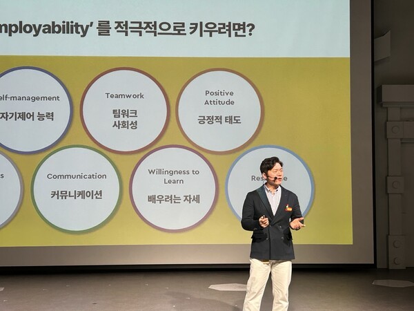 이순규 레고랜드 코리아 앤 리조트 대표이사 기자 간담회를 진행하고 있다. [출처=EBN]