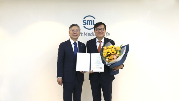 (왼쪽)황태국 삼광의료재단 이사장, (오른쪽)채석래 신임 진단검사의학과 총괄원장. [출처=삼광의료재단]