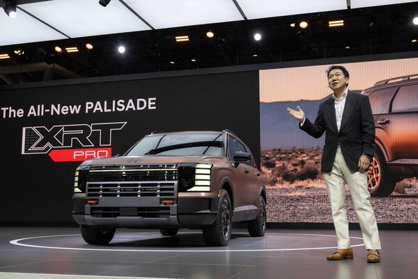 이상엽 현대제네시스글로벌디자인담당 부사장이 발표하는 모습[출처=현대자동차]