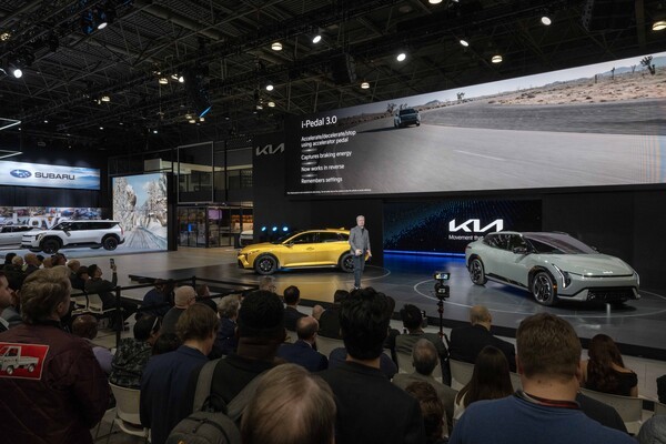 2025 뉴욕 국제 오토쇼 기아관 보도발표회 모습 [출처=기아]