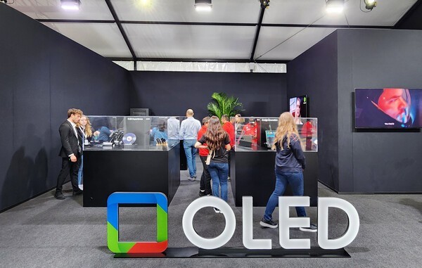 이탈리아 이몰라에서 개막한 '피날리 몬디알리 2024'에 참여한 삼성디스플레이 전시 부스 전경 [출처=삼성디스플레이]