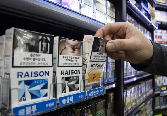 정부가 담배 세제 전반의 개편을 추진하고 있다는 관측이 나온다. [출처=연합뉴스]