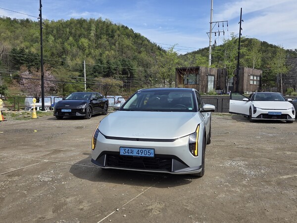 더 기아 EV4 [사진=박성호 기자]