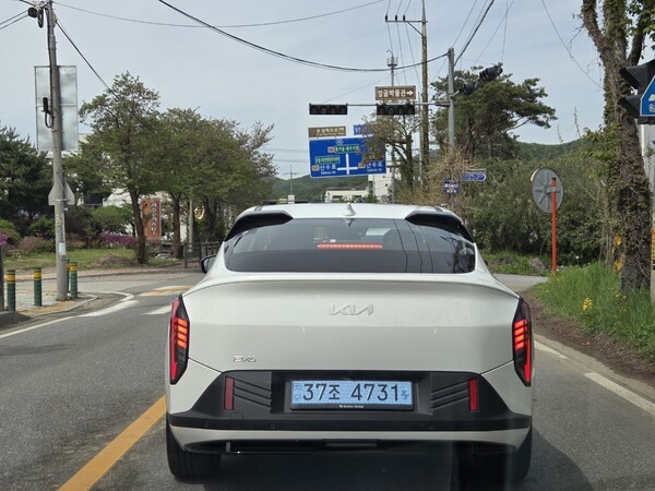 더 기아 EV4 [사진=박성호 기자]