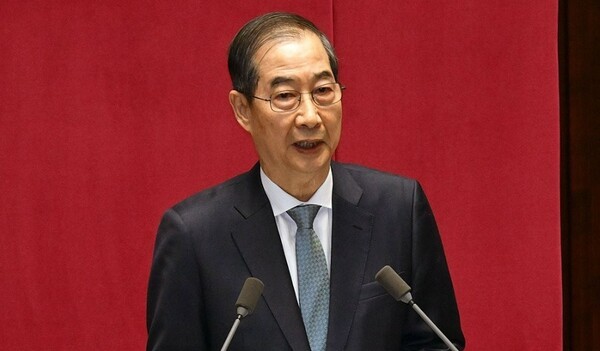 한덕수 대통령 권한대행 국무총리가 24일 서울 여의도 국회 본회의장에서 추가경정예산안 시정연설을 하는 모습 [사진=국회사진기자단]