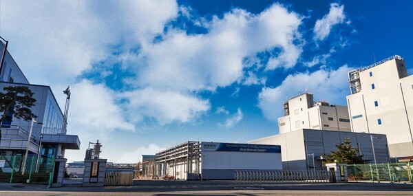 유한화학 화성공장 전경. [출처=유한화학]