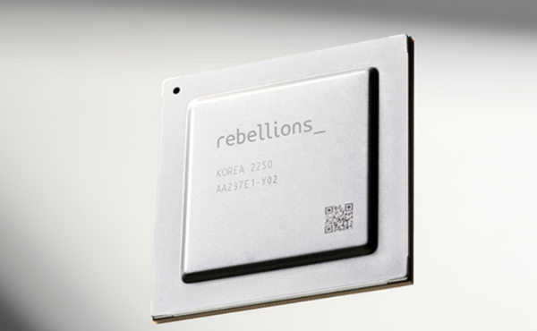 국내 AI 반도체 스타트업 리벨리온의 AI 가속기 [출처=리벨리온 홈페이지]