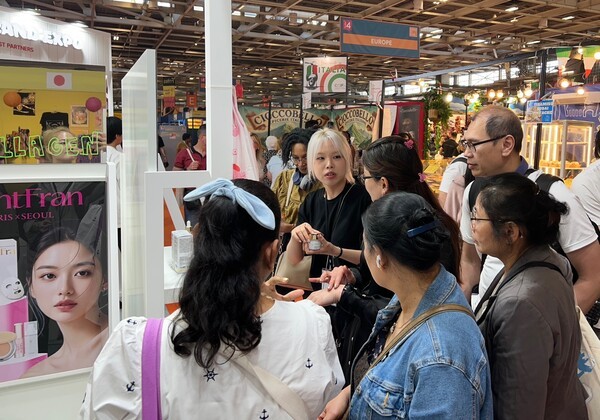 롯데그룹이12일부터 13일 이틀간 프랑스 파리에서 ‘롯데-대한민국 브랜드 엑스포’를 개최한다. [출처=롯데]