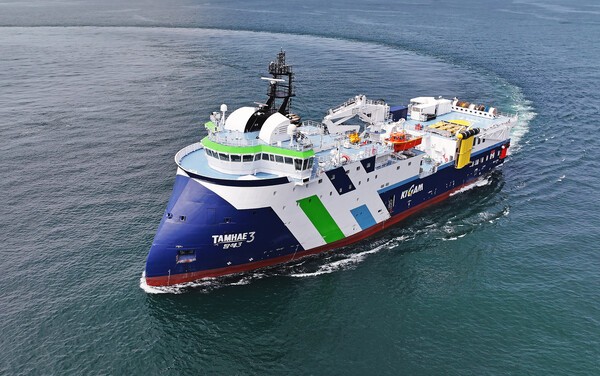 HJ중공업이 건조한 3D/4D물리탐사연구선 탐해3호. [출처=HJ중공업 ]