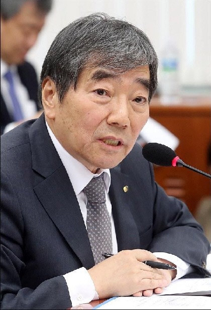 윤석헌 전 금융감독원장 [출처=EBN ]