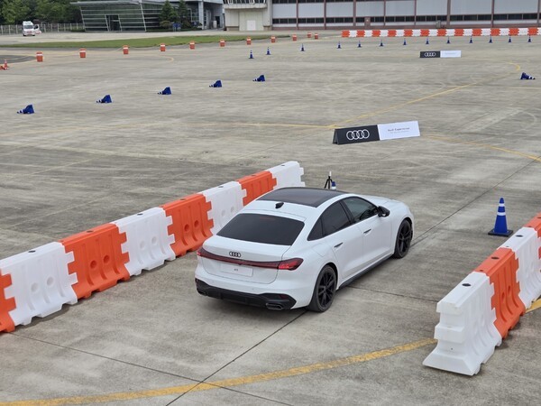 프로그램 소화 중인 A5 [출처=박성호 기자]