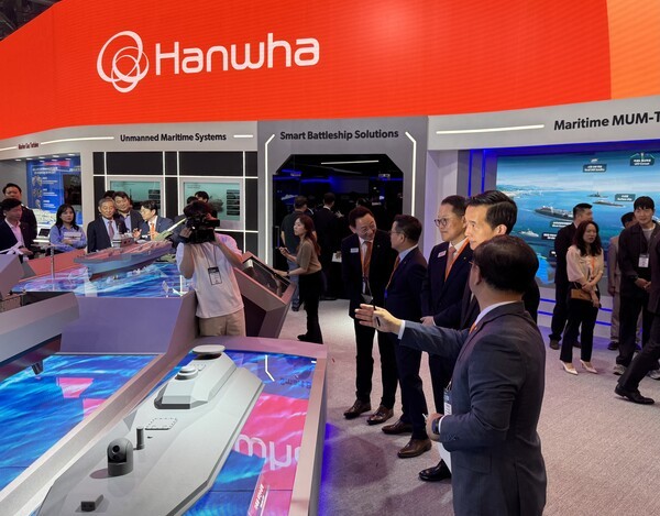 28일 MADEX 2025를 찾은 김동관 한화 부회장. [출처= 이혜미 기자]