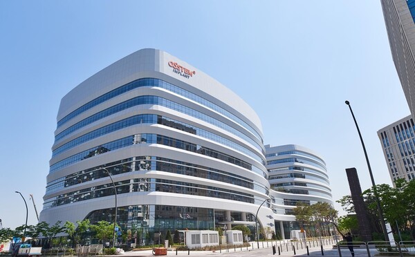 [출처=오스템임플란트]