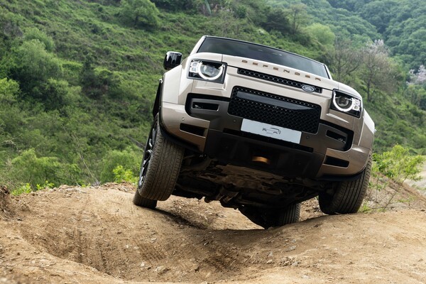 올 뉴 디펜더 OCTA [출처=박성호 기자]