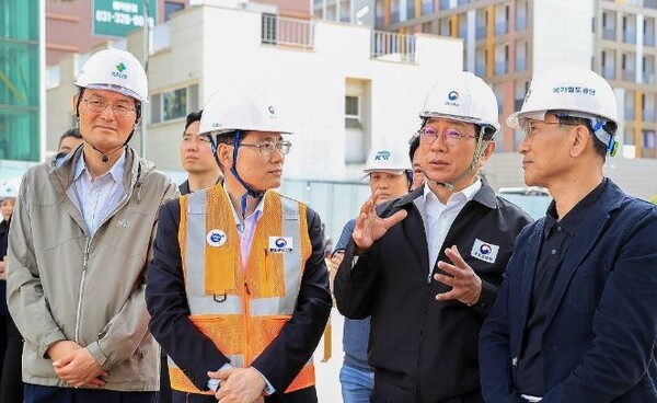 박상우 장관, 항타기 전도사고 현장 점검 [출처=국토교통부]