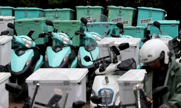 여당인 더불어민주당이 이재명 대통령의 대선 공약인 배달앱 ‘수수료 상한제’의 법제화를 추진하고 정부 역시 공공배달앱 활성화 정책을 내놓으면서 배달의민족(배민)과 쿠팡이츠 등 주요 배달앱 업계가 긴장하고 있다. [출처=우아한형제들]