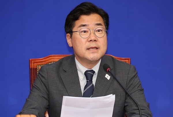 박찬대 더불어민주당 대표 직무대행 [출처=연합]