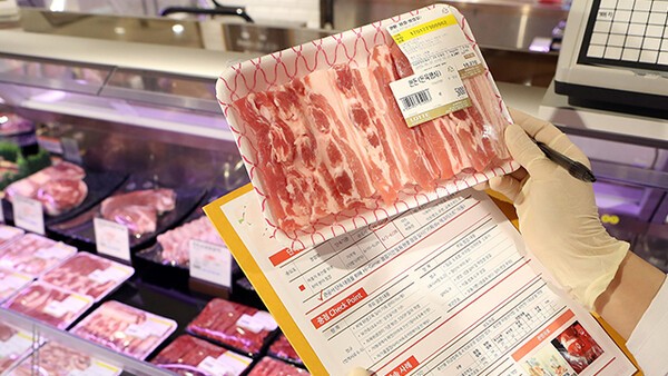 국립농산물품질관리원이 배달앱에 입점한 음식점의 원산지 표시 실태를 점검한다. [출처=연합뉴스]