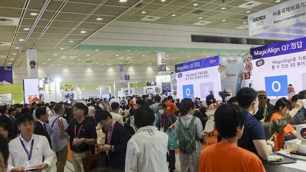 오스템임플란트가 SIDEX 2025(서울국제치과기자재전시회)를 성공적으로 마무리했다. [출처=오스템임플란트]