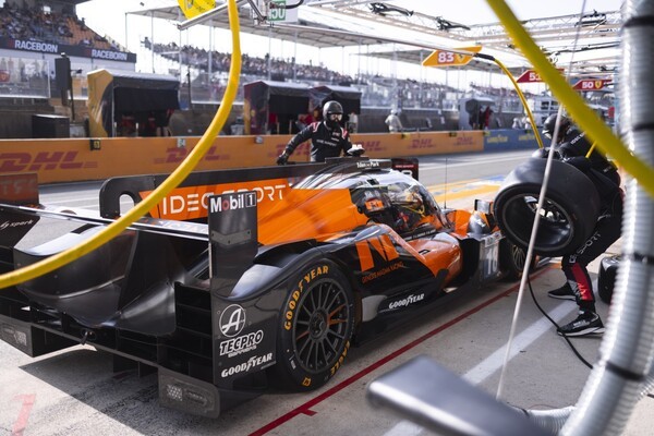르망 24시 LMP2 클래스에 참가한 제네시스 마그마 레이싱-IDEC 스포츠(IDEC Sport) #18 차량의 모습 [출처=제네시스]