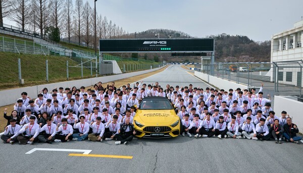 메르세데스-벤츠 사회공헌위원회, ‘모바일 아카데미’ 워크숍 성료 [출처=메르세데스-벤츠 코리아]